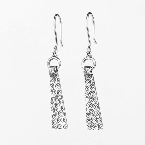 Handcrafted in Peru, 950 Fine Silver, Spiral Drop Earrings (3.3 g, 5.0 cm)