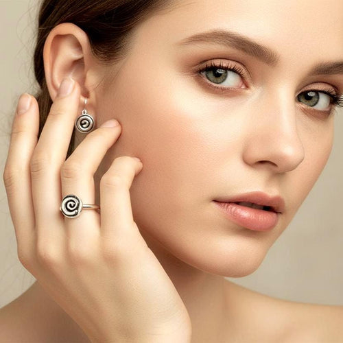 Handcrafted in Peru - 950 Fine Sterling Silver, Spiral Stud Earrings: Peruvian Jewelry