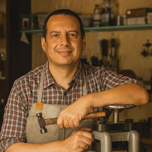 Handcrafted in Peru - 950 Fine Sterling Silver and Black Agate Bracelet - Peruvian Jewelry