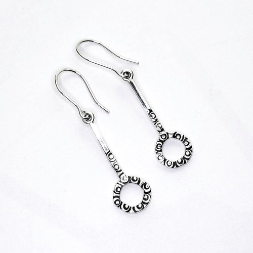 950 Sterling Silver Dangle Earrings: Oxidized Circle Design, Handcrafted in Peru