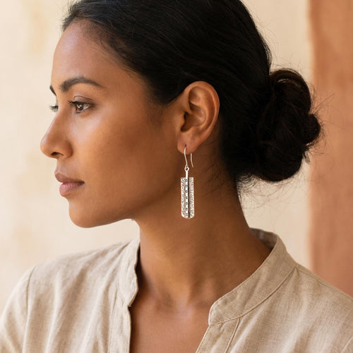 950 Fine Sterling Silver, , Handcrafted Oxidized Dangle Earrings: Peruvian Jewelry