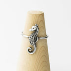 Handcrafted in Peru, 950 Fine Sterling Silver Seahorse Ring: Peruvian Jewelry