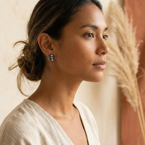 950 Fine Silver, Oxidized Earrings, Handcrafted in Peru: Peruvian Jewelry