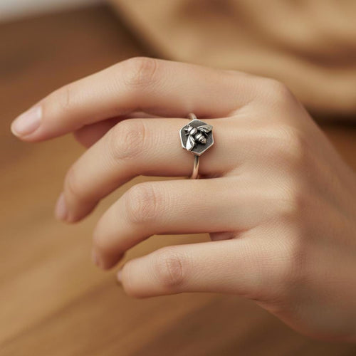 Handcrafted in Peru: 950 Fine Sterling Silver Bee Honeycomb Ring, Peruvian Artisan Jewelry