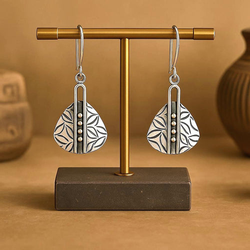 Handcrafted in Peru, 950 Fine Silver, Leaf Design Dangle Earrings (7.60gr, 5 cm)