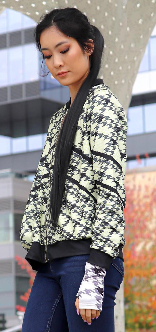 Pied de Poule Jacket: Collared Geometric Print, Peruvian Apparel